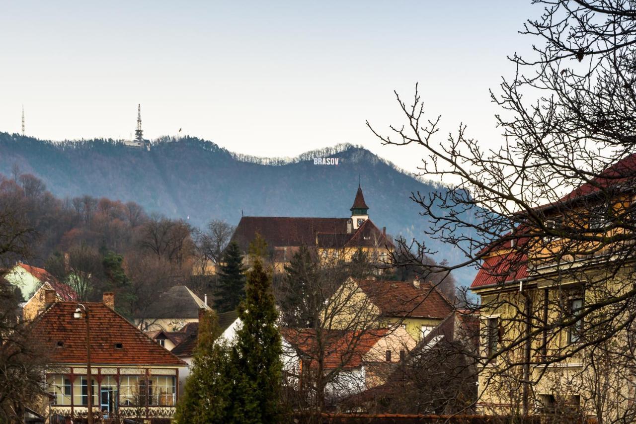 Cazare De Mijloc Brasov Exterior photo